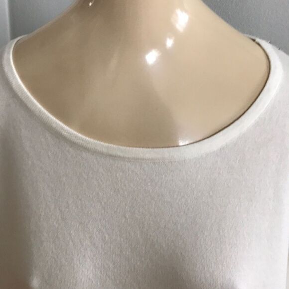 On Twelfth ivory sweater, pleated blue&white skirt - Picture 6 of 7